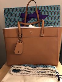 Tory Burch Handbag 202//269